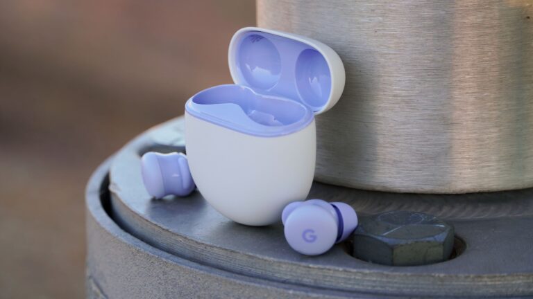 گوگل دو رنگ جدید برای هدفون Pixel Buds ۲a معرفی می‌کند