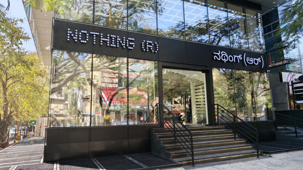 افتتاح فروشگاه Nothing در بنگلور هند و بررسی استراتژی خرده‌فروشی برند
