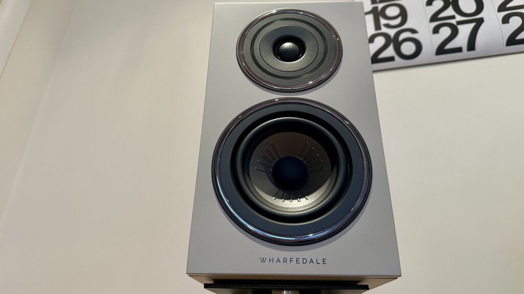 بازطراحی سری بلندگوهای استریو Diamond 12 توسط Wharfedale