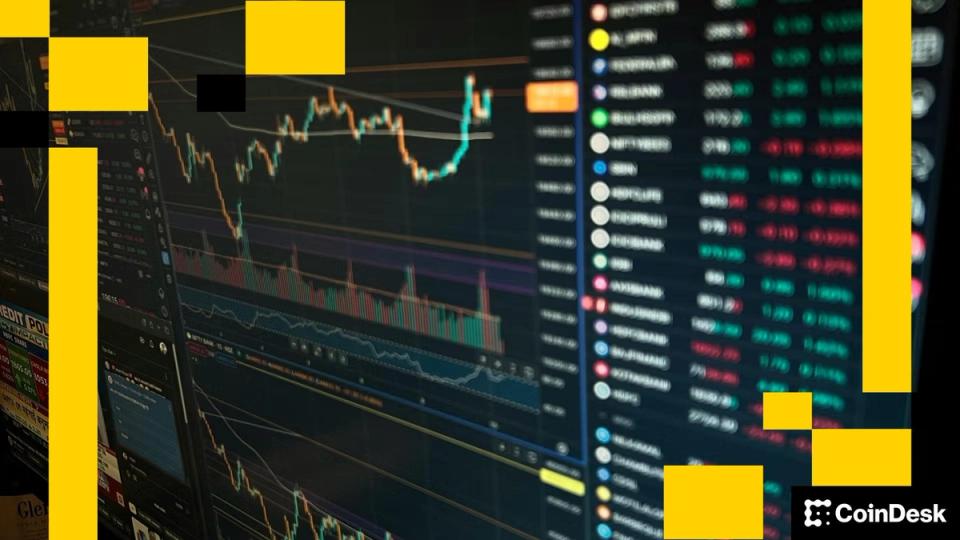 تداوم فشار بر ارزهای دیجیتال با وجود بهبود احساسات ریسک در بازار سهام