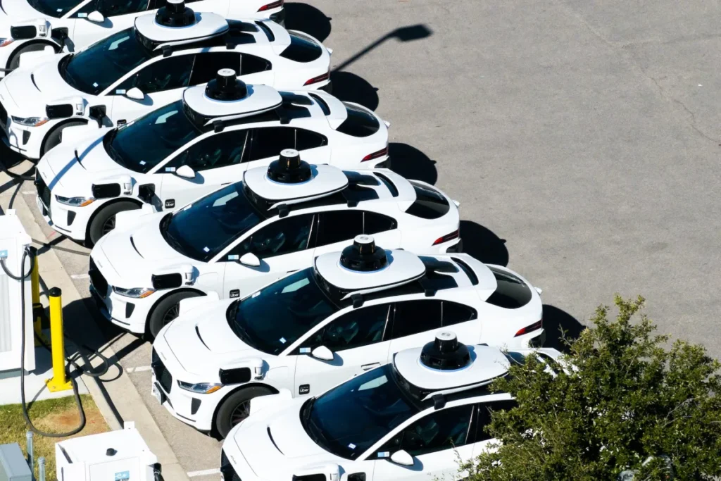 سرمایه‌گذاری جدید Waymo برای تسریع رشد فناوری‌های خودران