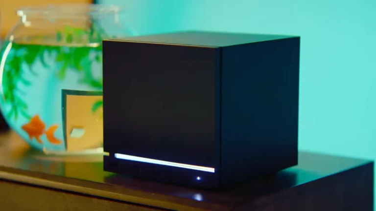 تسلط Steam Deck بر بازی‌های همراه و نقش Steam Machine در فضای نشیمن