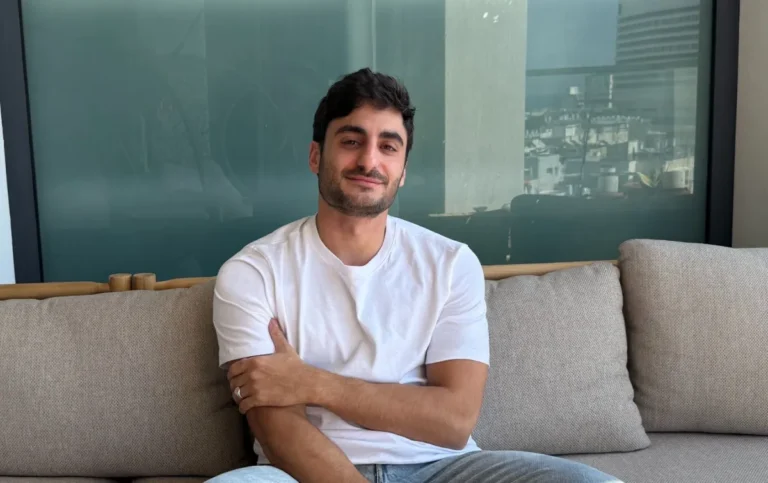 پلتفرم کدنویسی Base44 مدل هوش مصنوعی اختصاصی خود را معرفی کرد