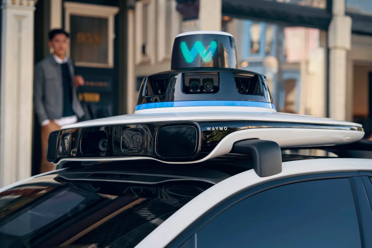 شرکت Waymo فهرست انتظار سرویس رباتاکسی خود در دالاس را حذف کرد
